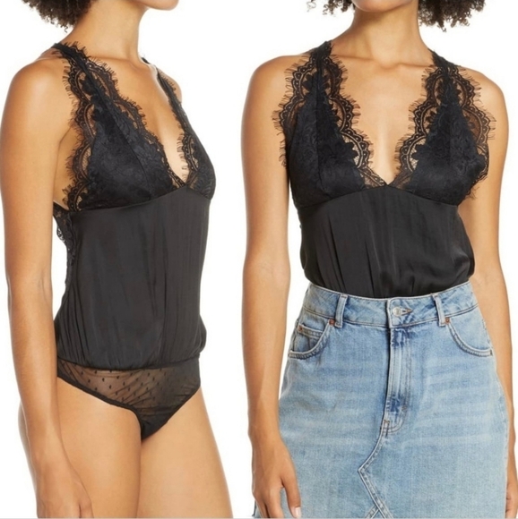 Free People Solid Black Melrose Lace Open Back V Neck Bodysuit - Picture 2 of 12